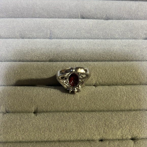 925 Sterling Silver Ring With Natural Garnet Gemstone opening free-to any size - Picture 3 of 4